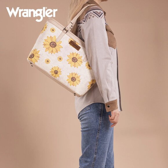 Wrangler Sunflower Print Tote Bag Beige - Picture 4 of 4
